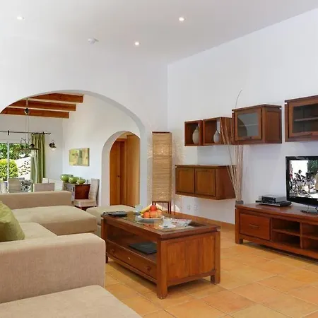 Sleeps 13 Pool Air Con Wifi *