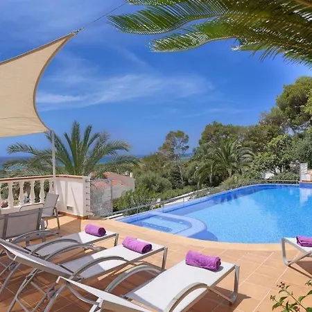 Sleeps 13 Pool Air Con Wifi Son Bou
